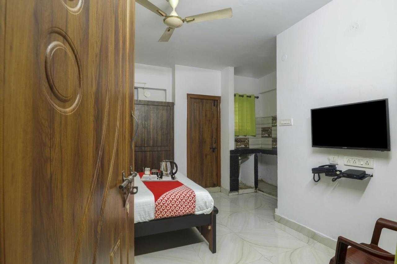 Hotel O Broholic Hotels Near Botanical Garden Hyderabad Exterior photo