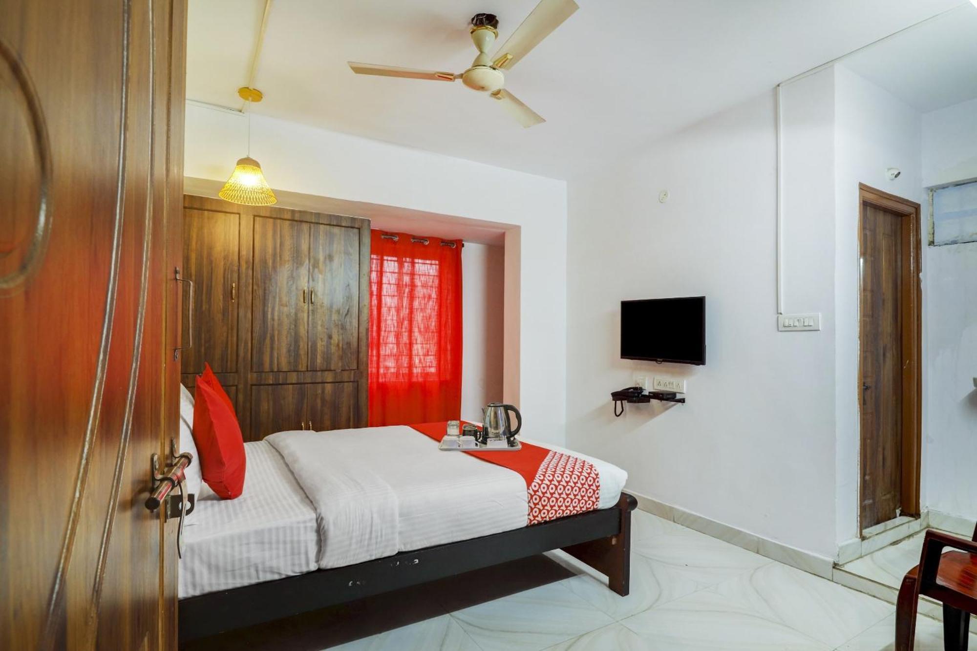 Hotel O Broholic Hotels Near Botanical Garden Hyderabad Exterior photo