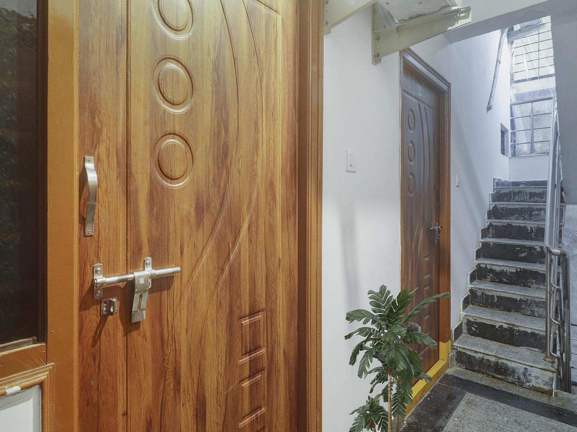 Hotel O Broholic Hotels Near Botanical Garden Hyderabad Exterior photo