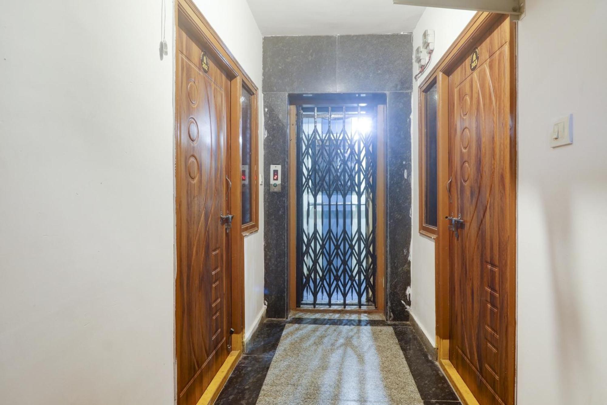 Hotel O Broholic Hotels Near Botanical Garden Hyderabad Exterior photo